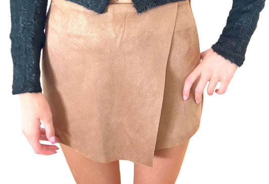 Sandy suede skort