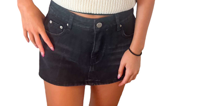 Dark denim skort